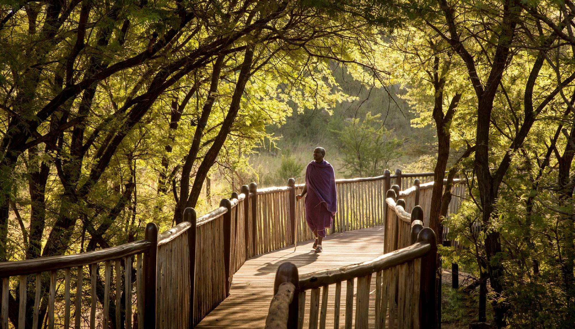 Maasai in Four seasons Safari lodge